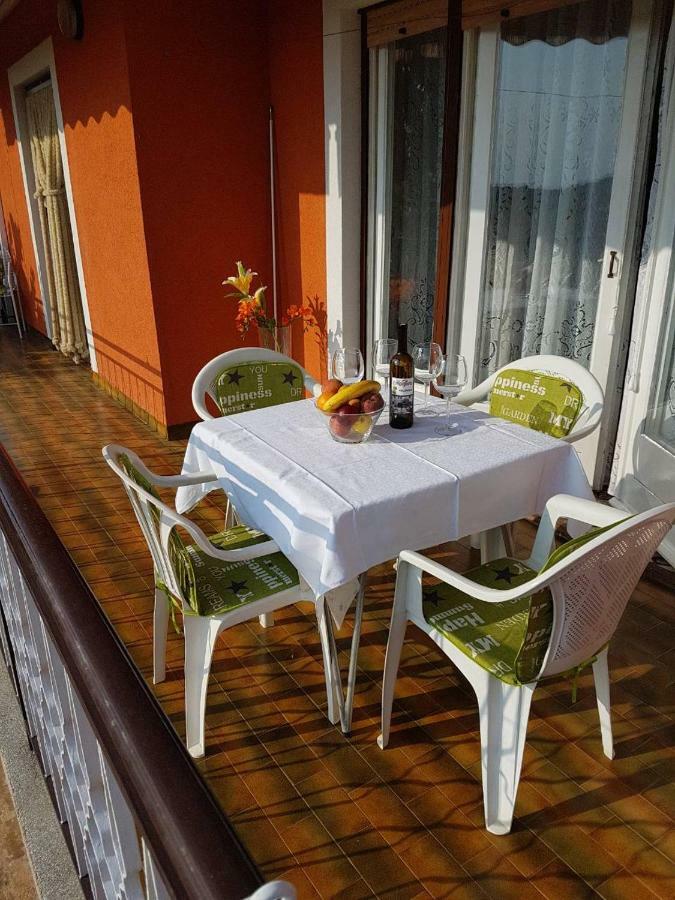 Apartment Parenzana Bibali 65 A 52460-Буйе Экстерьер фото